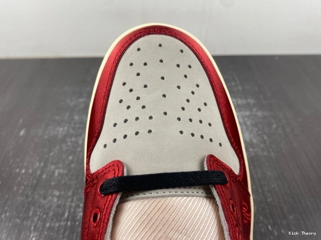 Kicked Out Shoe Store OG Room Trophy Air FN0432-100 Away Jordan 1 x Low 0713